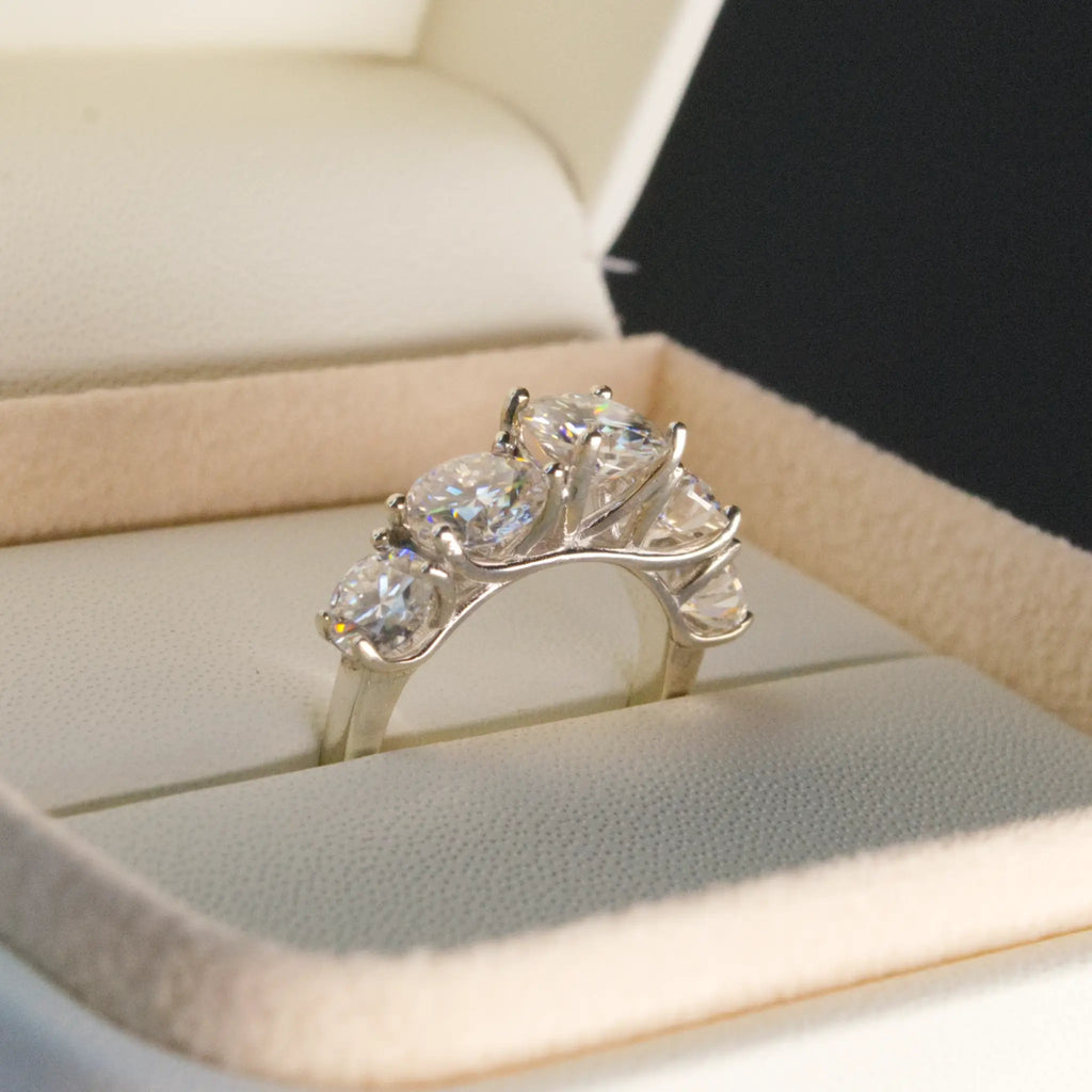 5 Stone Round Diamond Cluster Ring