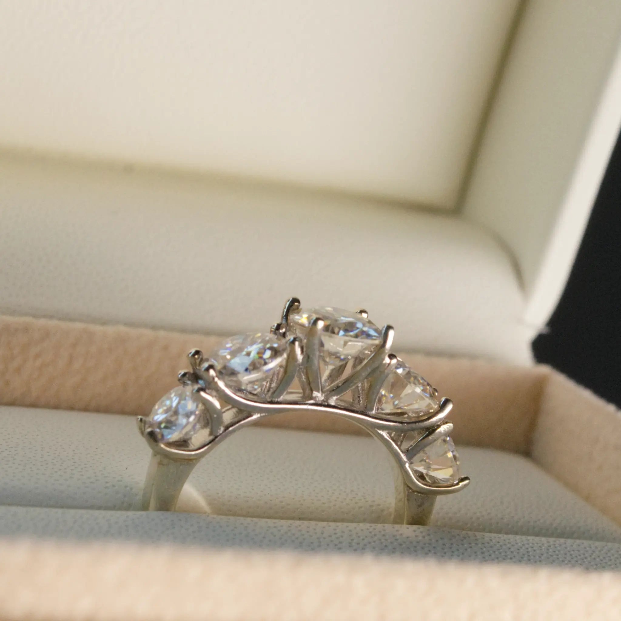 5 Stone Round Diamond Cluster Ring