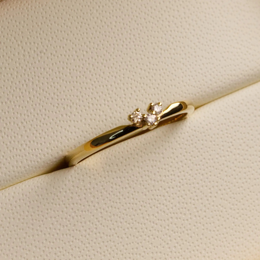 Dainty Trinity Diamond ring