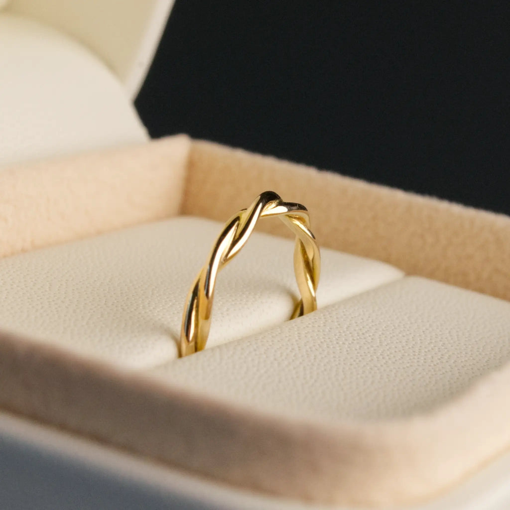 Twisty Gold Band