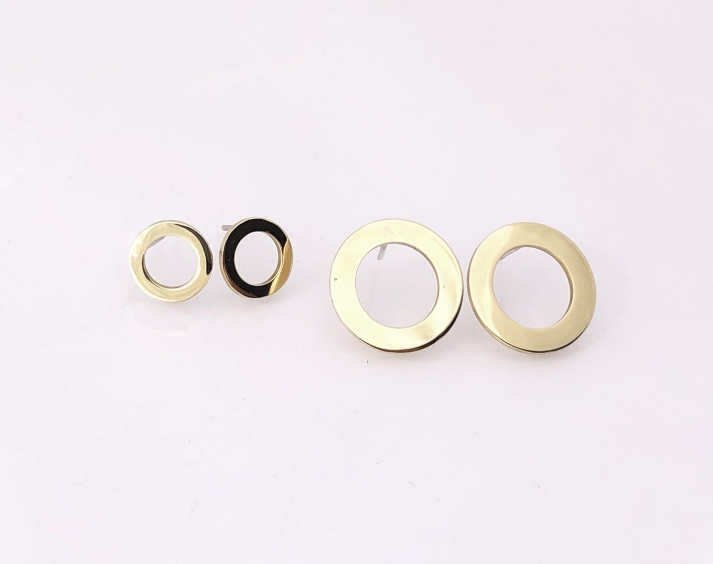 Dua Circle Studs - Small