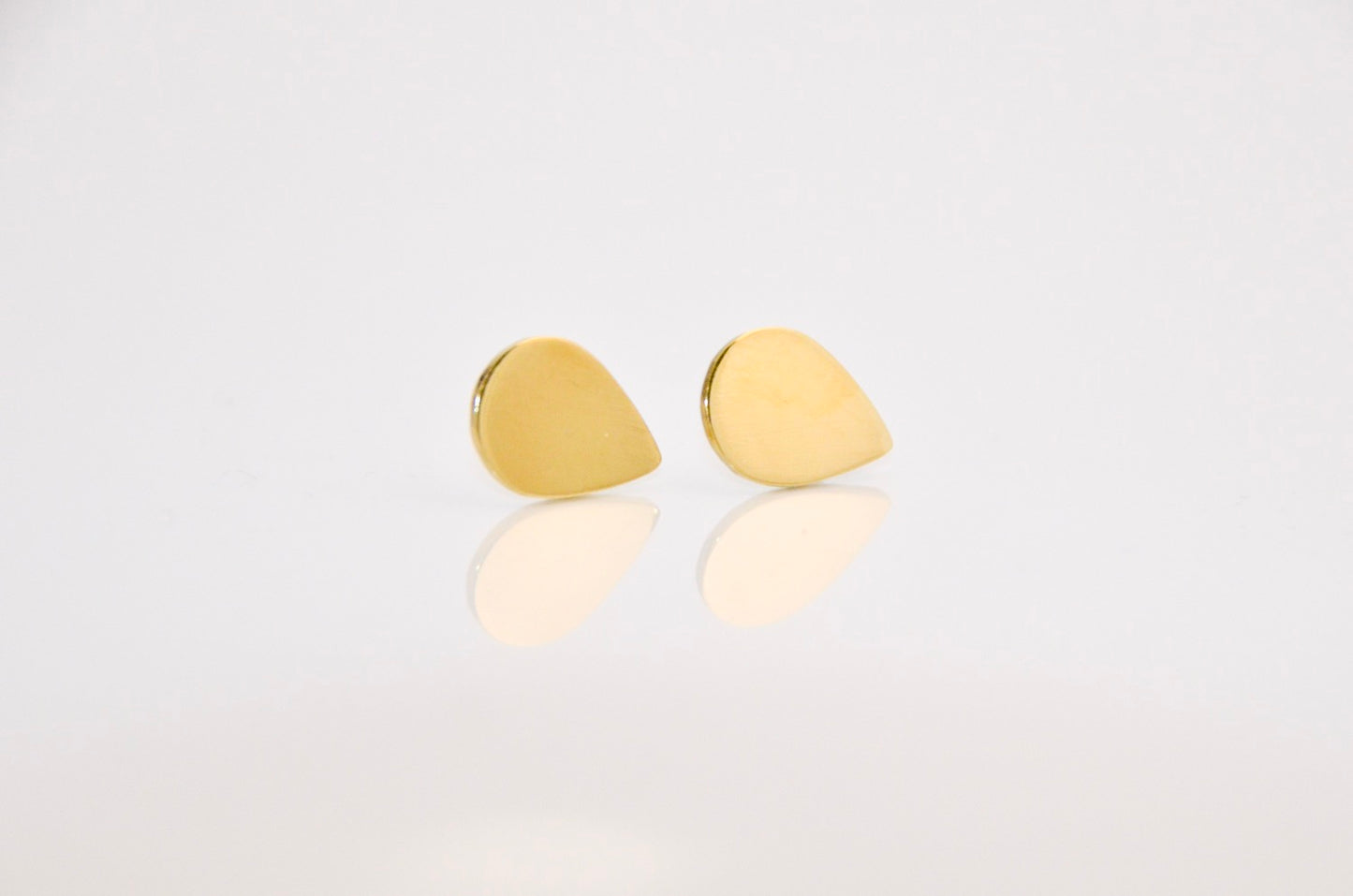 Joy Solid Studs (Small)