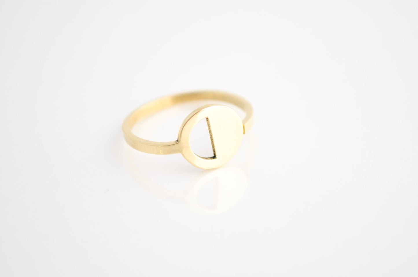 Minimlst Half Circle Brass Ring