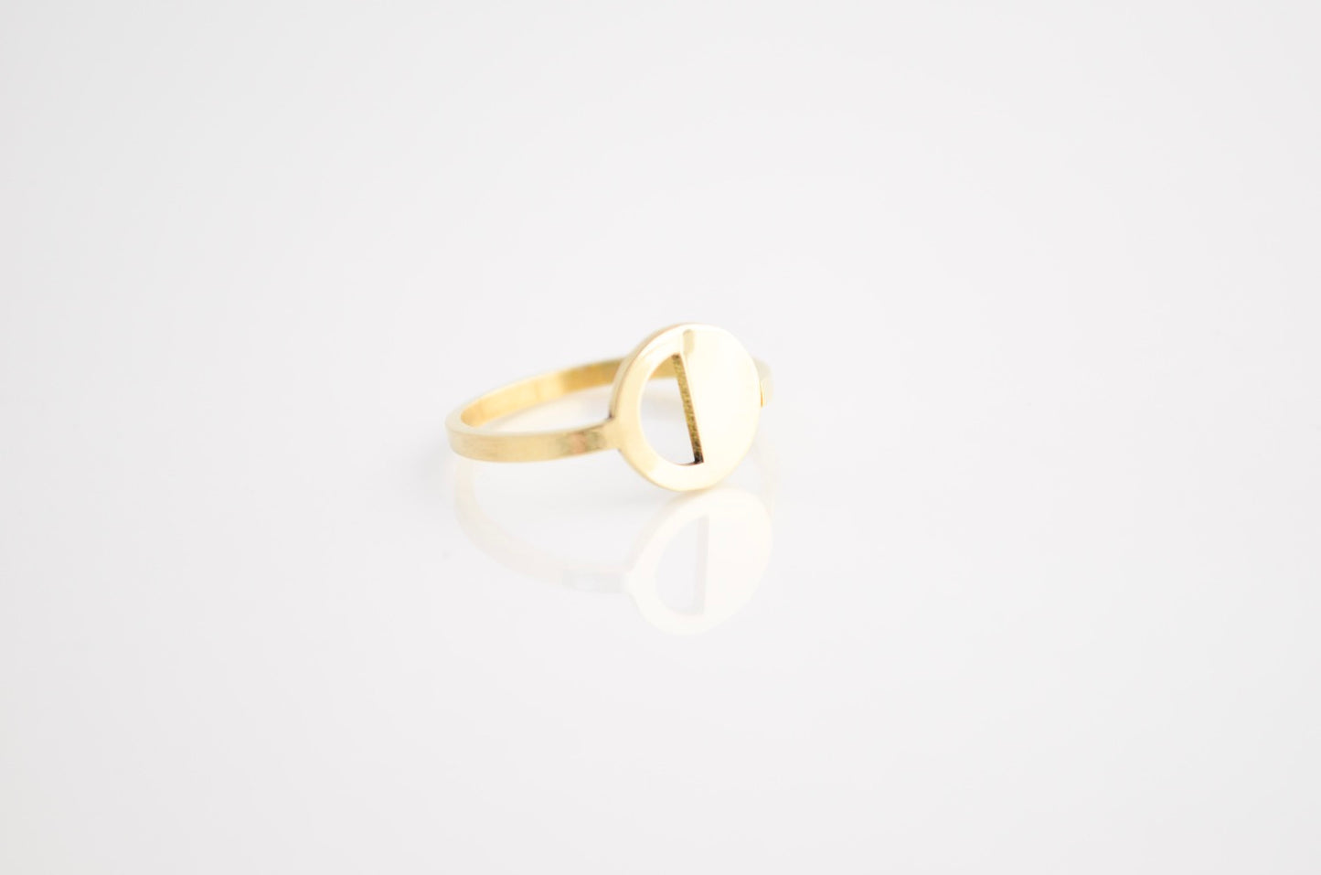 Minimlst Half Circle Brass Ring